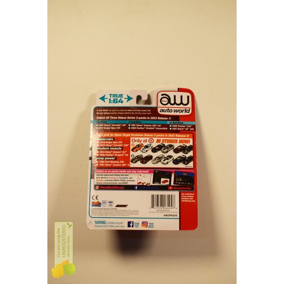 Auto World 2 Pack Flames 1967 Chevy Corvette 427 & 2017 Dodge Viper GTC - Picture 4 of 5